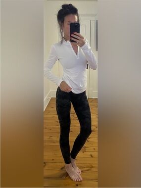 Small white workout top